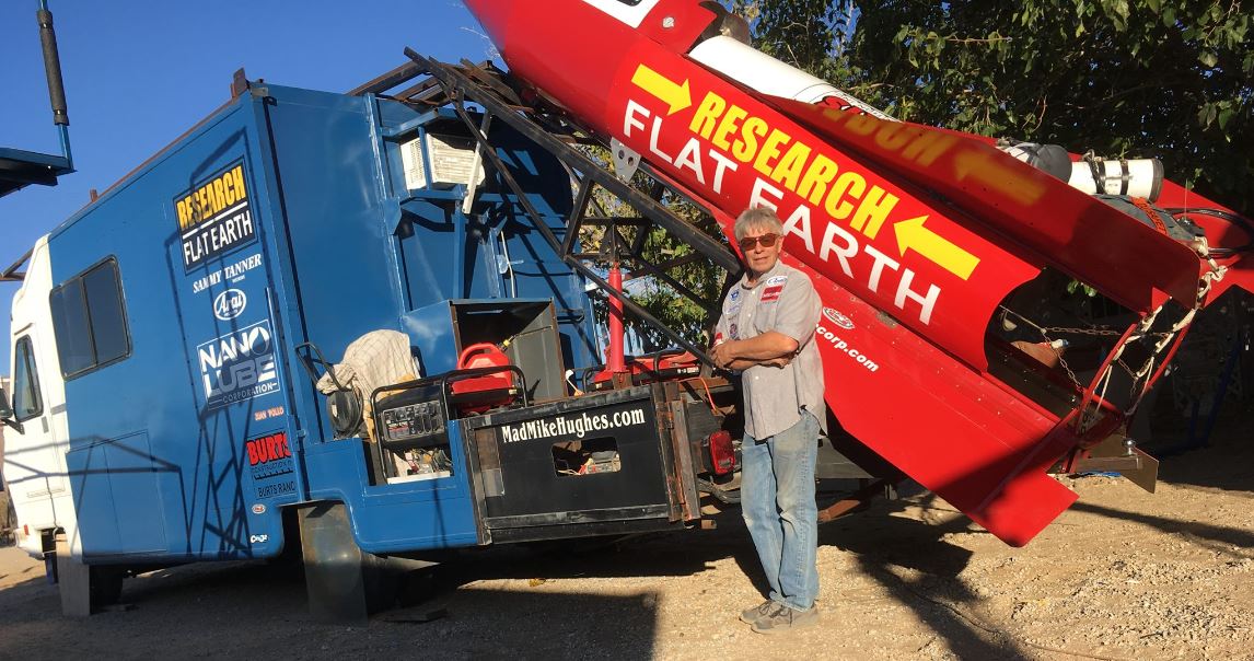 Amboy CA: Flug mit selbst gebauter Rakete