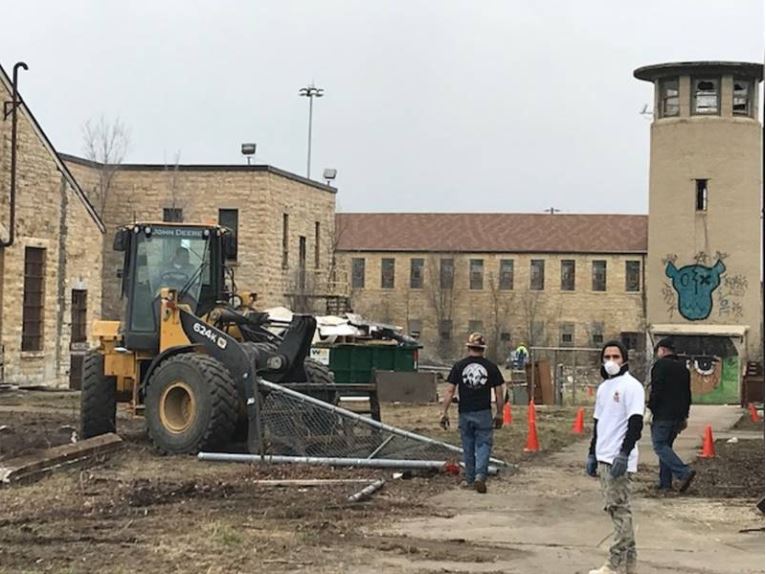 Joliet, IL: Grosse Säuberung der Gewerkschaften im “Joliet Prison“