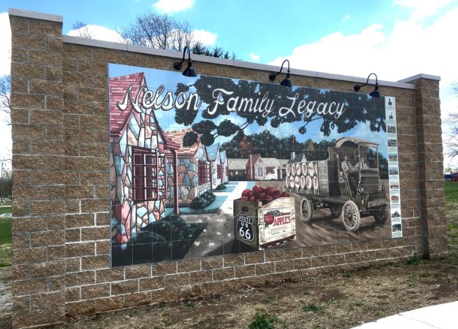 Lebanon MO: Neustes Mural